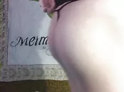 Elderly aunt went on about the young bitch and had lesbian sex
